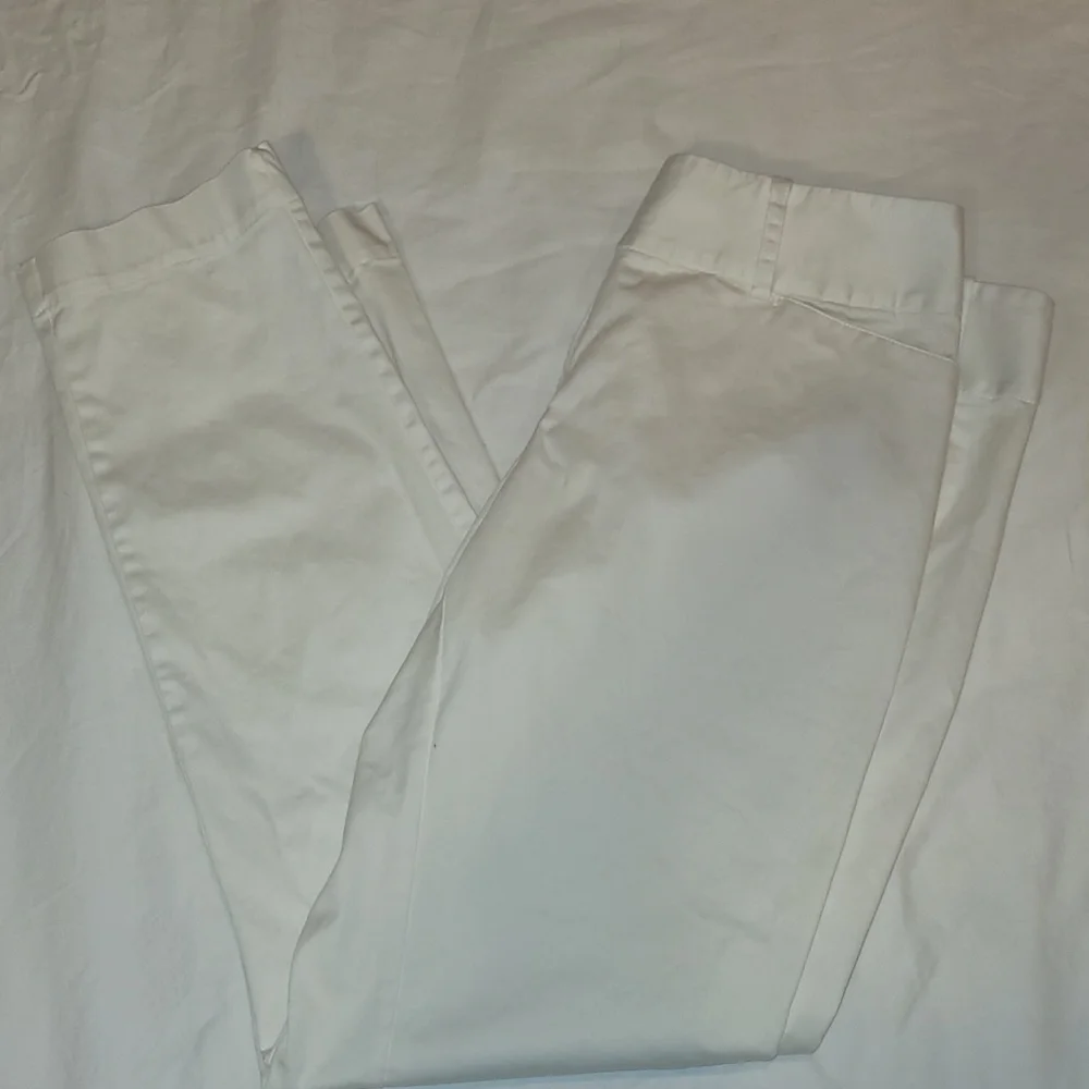 Nicole by Nicole MillerWhite Crop pants size 10 - Picture 6 of 7